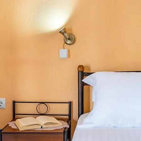 Achilleas Rooms Syvota Exterior photo