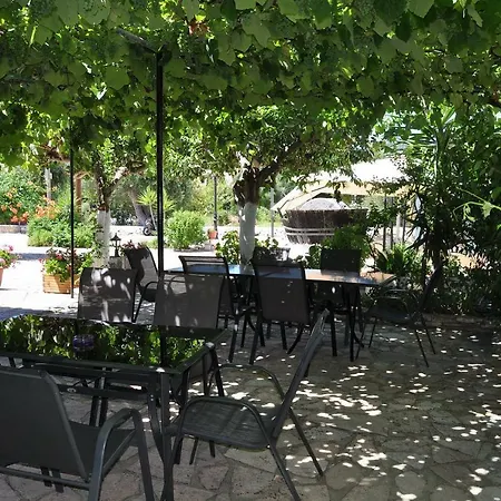 Achilleas Rooms Syvota Exterior photo